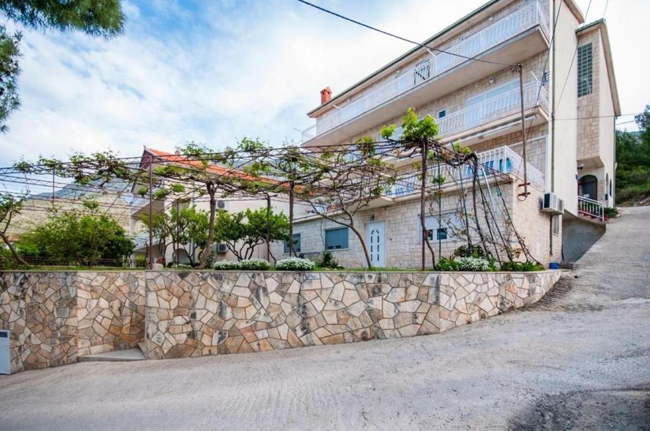 Apartments Ante - 150M From The Sea Duce Ngoại thất bức ảnh