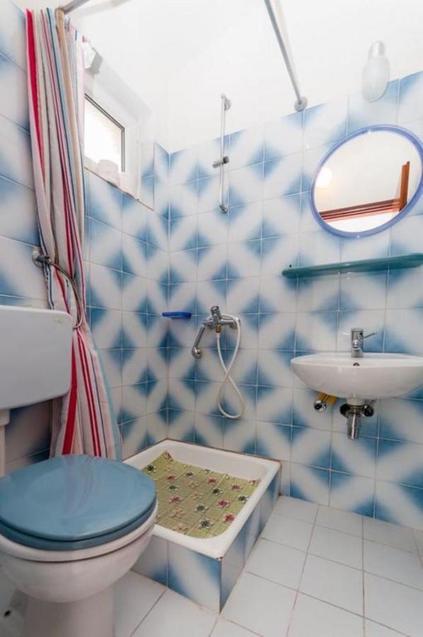 Apartments Ante - 150M From The Sea Duce Ngoại thất bức ảnh
